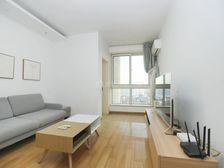 地铁一号线果园地铁口两居