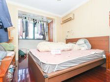直降20万,金沙江地铁口,靠近环球港,双南一北三房,急卖