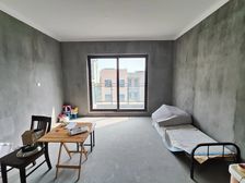 绿地观堂4室2厅3卫南朝向320.0万元/套出售