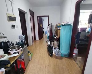 汇智佳园3室1厅1卫南朝向175.0万元/套出售