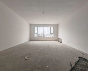 志远路旁高新实验学校书包房多层电梯洋房大四室