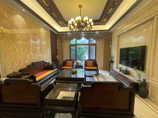 东郡名苑别墅5室3厅4卫南朝向1830.0万元/套出售