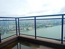 (力推) 世茂天鹅湾 高层望江无遮挡 关糸户急售 带车位