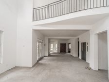 新出美林湖花园别墅 毛坯 急卖 随时看房