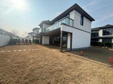东钱湖云栖桃花源,中式别墅,边套,花园350平,位置很好