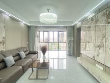 东方塞纳 南北通透,采光好 装修好,环镜优美 近地铁 中间楼层