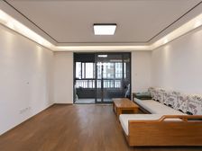 正南万达融园4室2厅