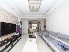 活力岛215万三房两卫合景峰汇八期 业主诚意出售