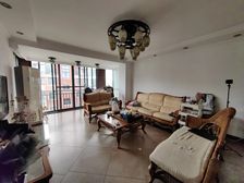 清泉花园5室2厅2卫南朝向285.0万元/套出售