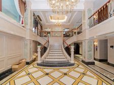 前排,可谈,豪装1200万,几乎未住,有电梯,6车位,