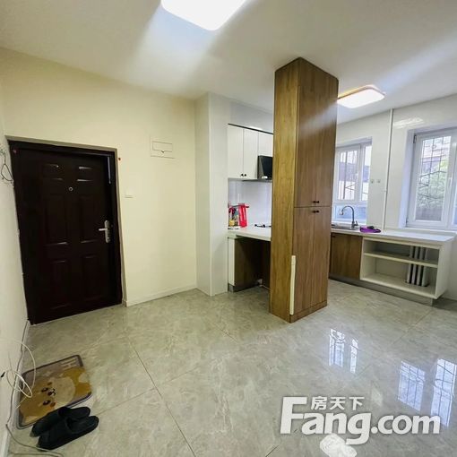 北京大学东门 中关园 3层两居 南北向 钥匙房