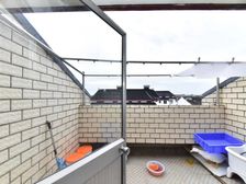 平江路轻轨口,平江实小本部,带晒台推开窗能看到东方之门