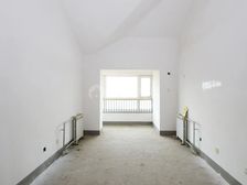 窦店山水华府,使用面积大。中心位置 满五年唯一 采光充足