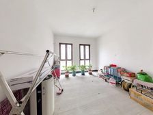 小区中间 楼花位置 前后景观花园 过五年 特合适