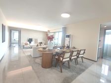 雅居乐星光城 138平4居 南北向精装修 出售