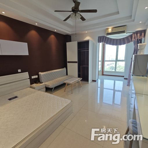 长青里万达广场(C区) 1室1厅 东 简装