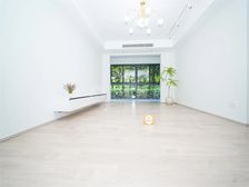 (附带超大花园)60万全新硬装地暖,采光不是问题,带车位诚售
