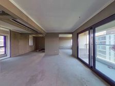 雅戈尔江上花园 125平4室2厅 南北 毛坯