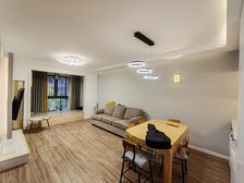 艺泰安邦温馨大一房出售 豪华装修 赠送带充电桩车位