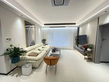 正南春景花园4室2厅豪华装修