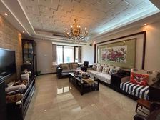 江南一品5室2厅2卫南朝向385.0万元/套出售