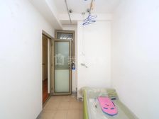 满五 复式两房 朝南 交通便利 临地贴 诚心出售