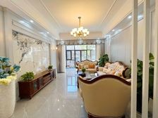 房主置换用钱急售,直降177万,香城花园三区,豪华装修4室2