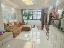 大众春盛苑6楼带阁楼 一梯二户 得房率高 精装全配 拎包入住