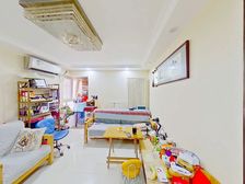 崇文门高楼层2居室,满五唯一,不临街位置安静。