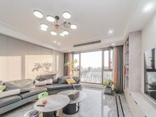 世茂香槟湖四期 137.58平4居 南向精装修 安静不临街