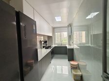 秀山文苑3房南精装真实好房