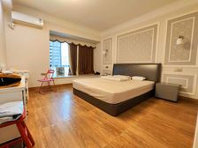 豪华装修,楼层位置好,甲A级房源,装修保养很好