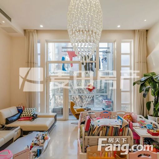 4室2厅果岭里class