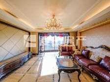 南北通透银河湾3室2厅精装修