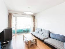 华贸公寓1室1厅精装修