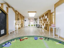 北纬40度一层的洋房,总高9层小板楼,双入户,高得房率