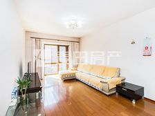 2室2厅蓝堡国际公寓南区