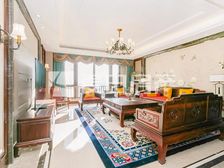 南北通透紫辰院4室2厅豪华装修