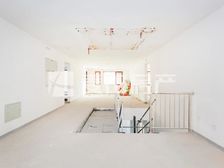 5室2厅世华龙樾四期