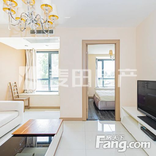 中信沁园1室1厅精装修