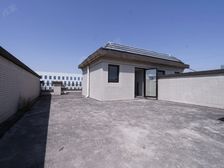 新区依山傍水叠墅 地铁口 百平大露台 视野好 观石湖 双车库