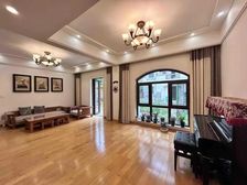 正南保利茉莉公馆别墅4室2厅精装修