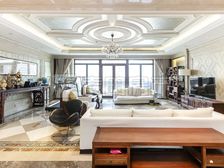 满五有一大五居,朝阳公园,私梯入户,有两车位,人车分流