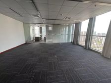 滨湖地铁口 万达广场 边套户型 双面采光 1加1格局 随时看