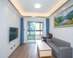 丁桥天街山姆超市旁,次新小区,满二,拎包入住,带大露台