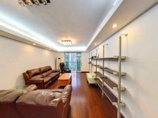 伊顿18 精装修南向四房 业主置换 诚意出售 价格可谈