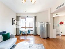 1室1厅蓝堡国际公寓南区