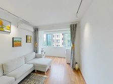 区总,装修好,看房方便, 一梯两户,全明户型,中间楼层