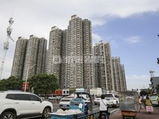 世纪华阳三期 精装大三居 143平 全明户型