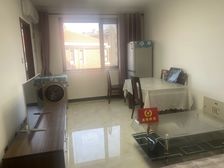 中加荣园2室1厅精装修